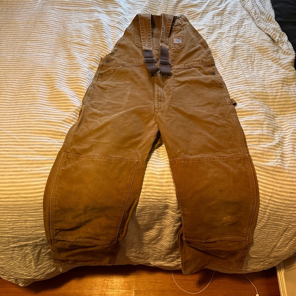 Carhartt overalls - lightly distressed - 38x32